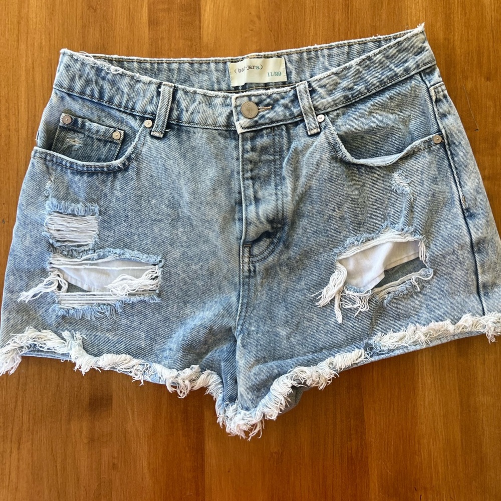 Banjara High Waisted Distressed Jean Shorts Size 11/29